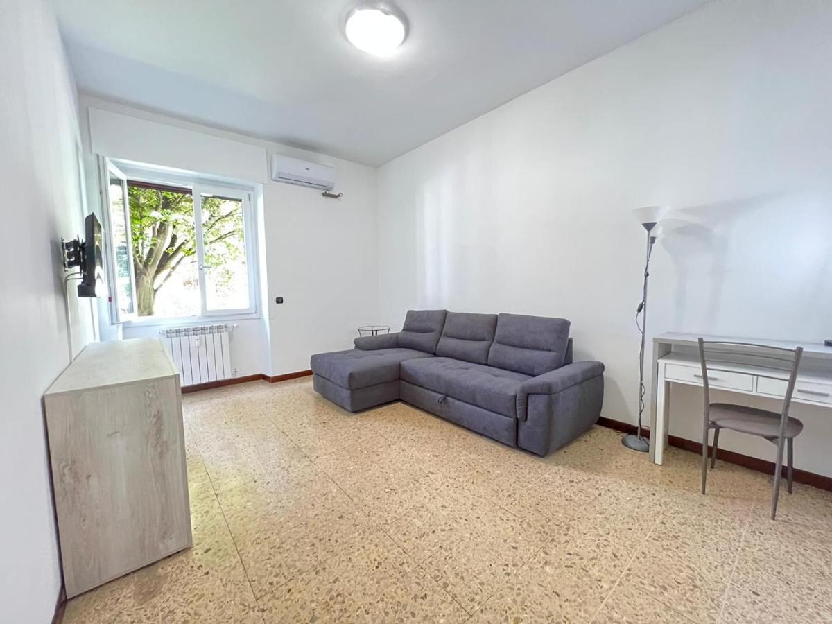 Famagosta House Apartment Milan Exterior photo